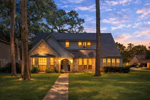 119 Laura Ln, Conroe, TX 77385 - Photo 2