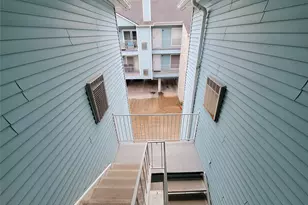 18617 Egret Bay, Webster, TX 77058 - Photo 2