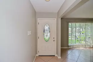 10019 Overview Dr, Sugar Land, TX 77498 - Photo 4