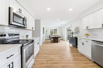 2218 Hickory Lawn Drive, Houston, TX 77077 - Photo 24