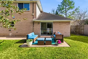 2218 Hickory Lawn Dr, Houston, TX 77077 - Photo 40