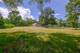 9214 Shady Ln, Magnolia, TX 77354 - Photo 40