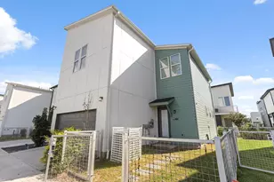 9818 Mocking Bird Hill Ln, Houston, TX 77080 - Photo 1