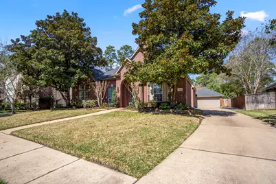 1219 Hurst Park Drive, Spring, TX 77379 - Photo 2