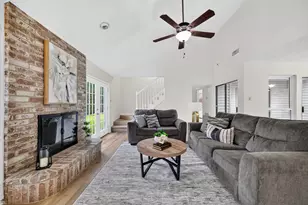 2939 Ashford Trail Dr, Houston, TX 77082 - Photo 2