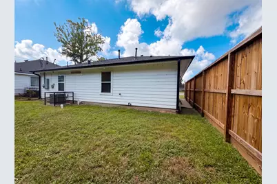 3457 Mainer Street, Houston, TX 77021 - Photo 16