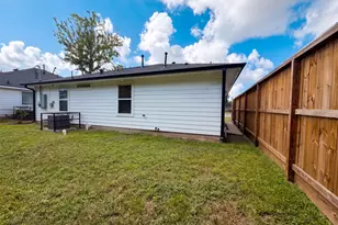3457 Mainer St, Houston, TX 77021 - Photo 16