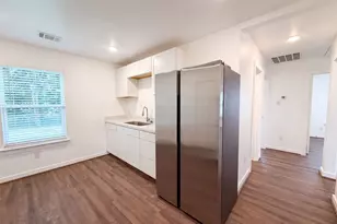 3457 Mainer St, Houston, TX 77021 - Photo 6