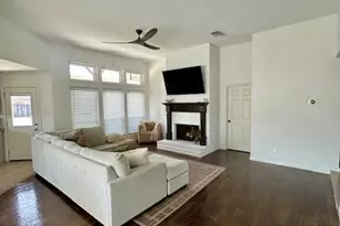 10506 Kirkgreen Dr, Houston, TX 77089 - Photo 2