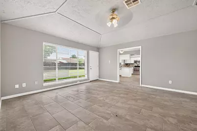 9903 Towne Tower Lane, Sugar Land, TX 77498 - Photo 4
