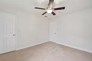 531 Small Cedar Dr, League City, TX 77573 - Photo 34