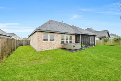 10015 Goliad Drive, Mont Belvieu, TX 77523 - Photo 30