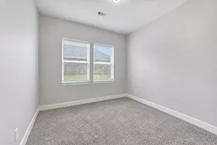 10015 Goliad Dr, Mont Belvieu, TX 77523 - Photo 28