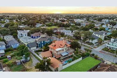 3401 Avenue O, Galveston, TX 77550 - Photo 36