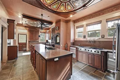3401 Avenue O, Galveston, TX 77550 - Photo 8