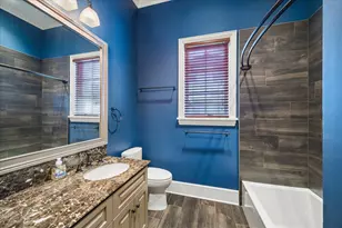 8 Greyton Ln, Bunker Hill Village, TX 77024 - Photo 26
