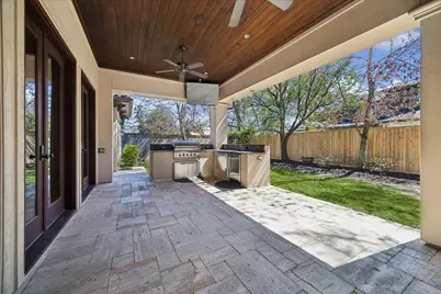 8 Greyton Lane, Bunker Hill Village, TX 77024 - Photo 36