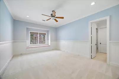 8 Greyton Lane, Bunker Hill Village, TX 77024 - Photo 26