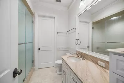 8 Greyton Lane, Bunker Hill Village, TX 77024 - Photo 30
