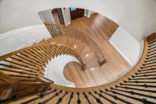 8 Greyton Ln, Bunker Hill Village, TX 77024 - Photo 2