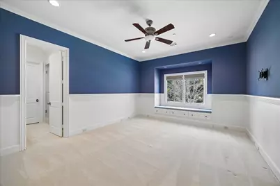 8 Greyton Lane, Bunker Hill Village, TX 77024 - Photo 28