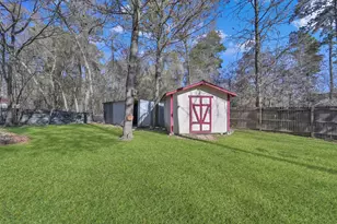 10665 Royal Pines Dr, Conroe, TX 77303 - Photo 18