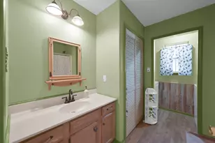 10665 Royal Pines Dr, Conroe, TX 77303 - Photo 6