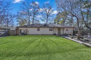 10665 Royal Pines Dr, Conroe, TX 77303 - Photo 2