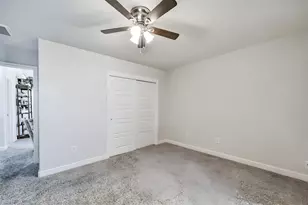 356 Selah Ct, Alvin, TX 77511 - Photo 38