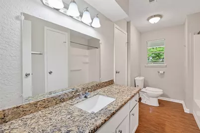 2301 7th Avenue N, Texas City, TX 77590 - Photo 14