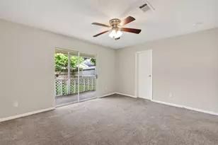 2301 7th Ave N, Texas City, TX 77590 - Photo 10