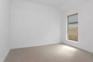 303 Eileen Dr, Rosenberg, TX 77471 - Photo 12