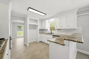 1310 Burning Tree Rd, Houston, TX 77339 - Photo 30