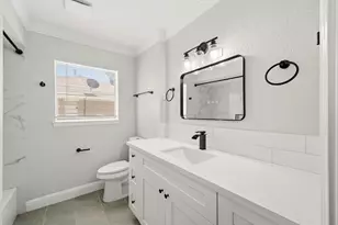 1310 Burning Tree Rd, Houston, TX 77339 - Photo 20