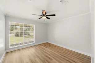 1310 Burning Tree Rd, Houston, TX 77339 - Photo 16