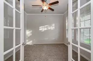 10126 Naples Cliff Ct, Cypress, TX 77433 - Photo 6
