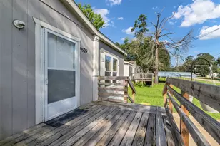 9529 Cypress Dr, Willis, TX 77318 - Photo 2