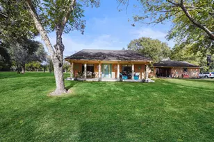 2022 Skrivanek Rd, Sealy, TX 77474 - Photo 4