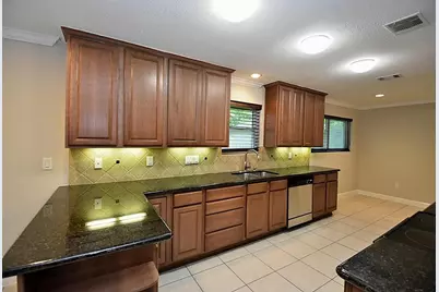 1219 Bethlehem Street, Houston, TX 77018 - Photo 6