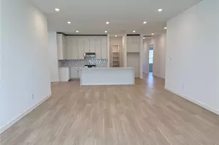 13414 Harbor Pt Dr, Texas City, TX 77568 - Photo 6
