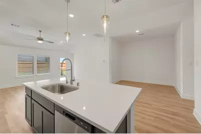 1911 Sleeping Hills Drive, Rosenberg, TX 77471 - Photo 6