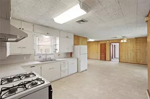 6407 Pleak Rd, Richmond, TX 77469 - Photo 10