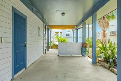 13819 San Domingo Drive, Galveston, TX 77554 - Photo 40