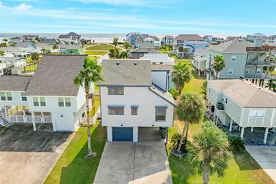 13819 San Domingo Drive, Galveston, TX 77554 - Photo 2