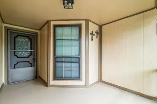 12575 Lake Conroe Hills Dr, Willis, TX 77318 - Photo 4