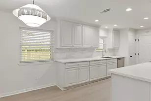 3230 Golden Leaf Dr, Houston, TX 77339 - Photo 10