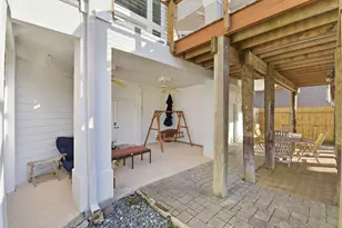 71 Harbor Ln, Kemah, TX 77565 - Photo 38