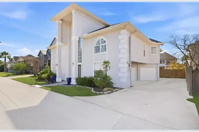 71 Harbor Lane, Kemah, TX 77565 - Photo 2