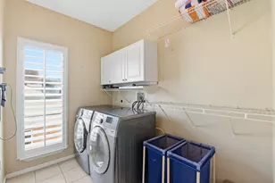 71 Harbor Ln, Kemah, TX 77565 - Photo 30