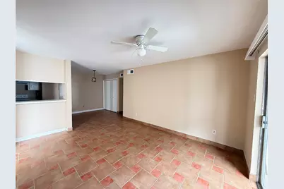 7200 Clarewood Drive #605, Houston, TX 77036 - Photo 2